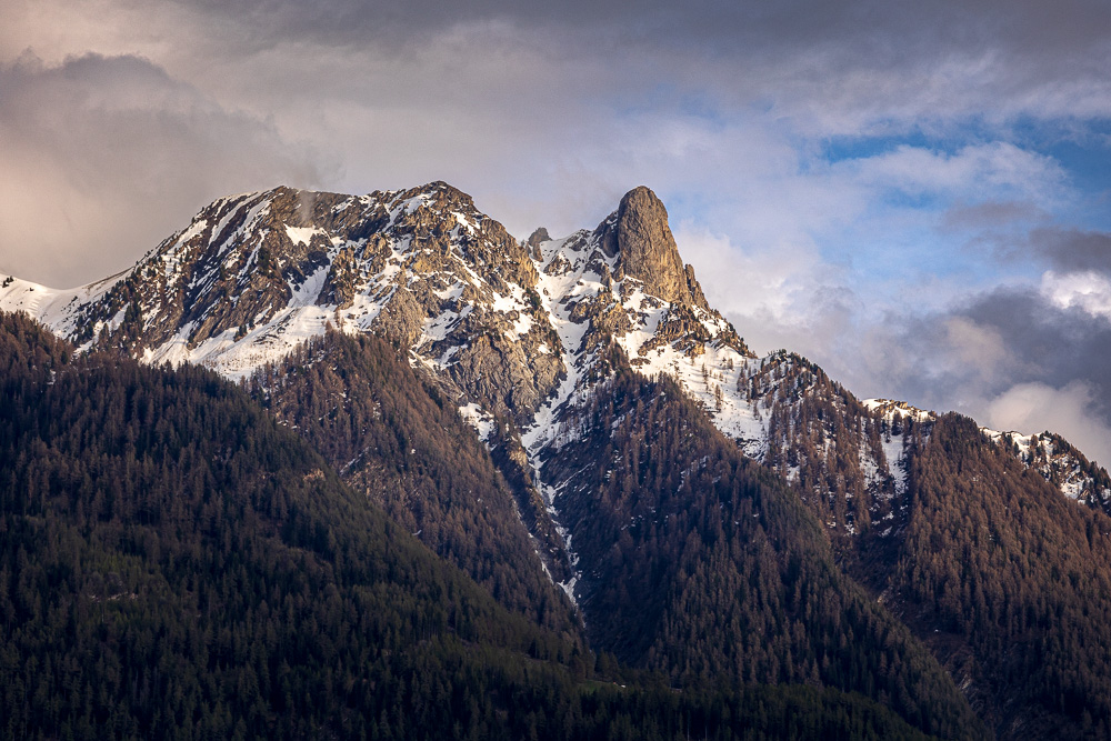 eos-2.jpg.e29f5b91288981d12ec35add2f572d30.jpg