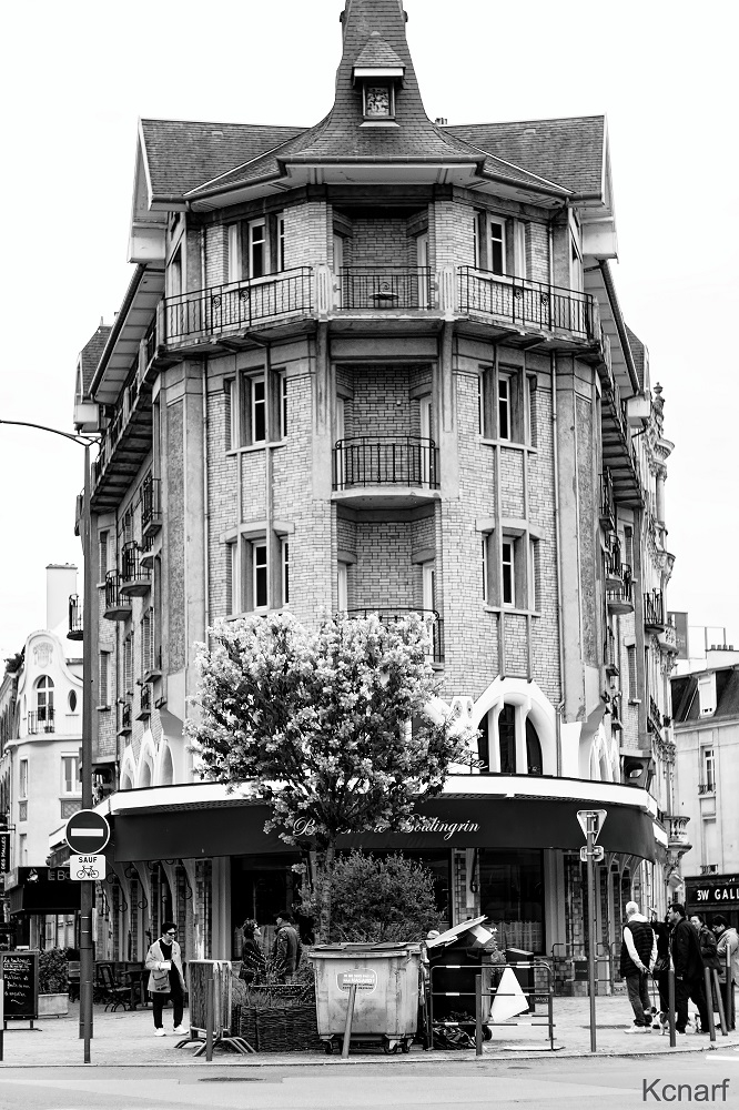 BoulingReims.jpg.74c390c7dacbb878961c7d384b3e0de3.jpg