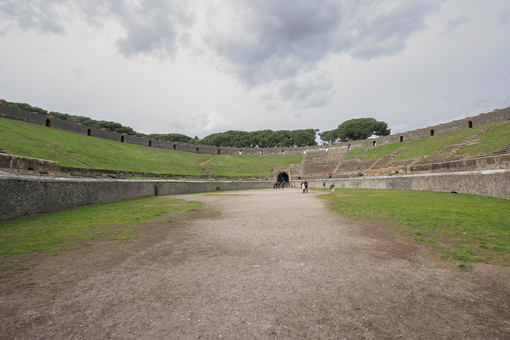 Pompei05.jpg.803bb36ab54e360eb9aa2a55120a2abf.jpg