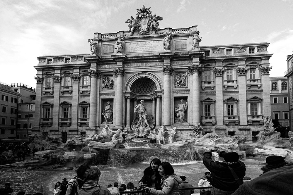 dolcevita4.jpg.35a66a7a9de4e6736f15bfcfbed9a1a5.jpg