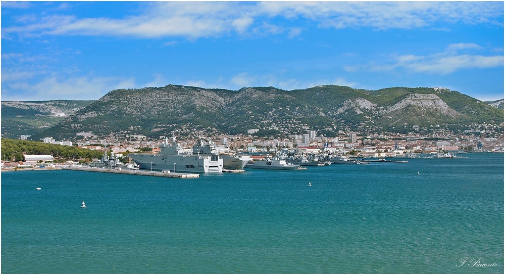560RadedeToulon.jpg.c740e78b6cd779c1dabaee4890b3fd92.jpg