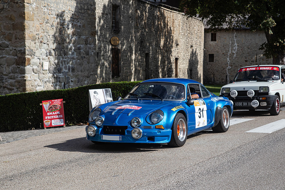 alpine 1.jpg