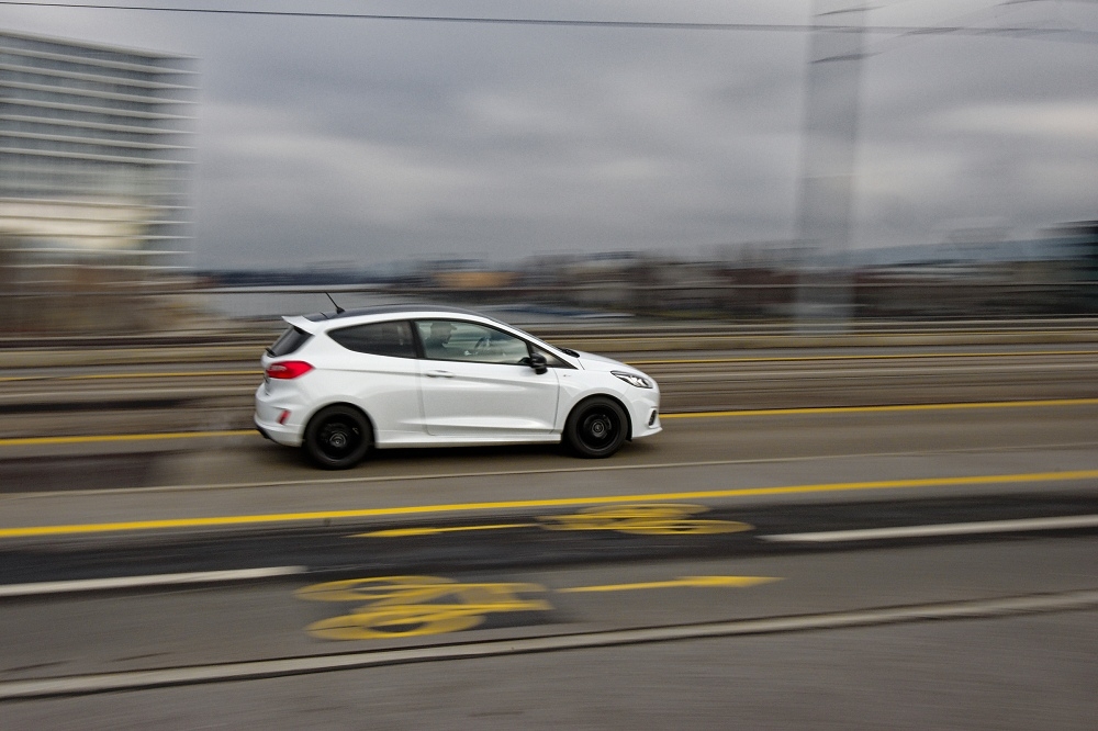 4N1A3756_DxO-border.jpg.5dbf4f7e52de19086e017a4950102c56.jpg