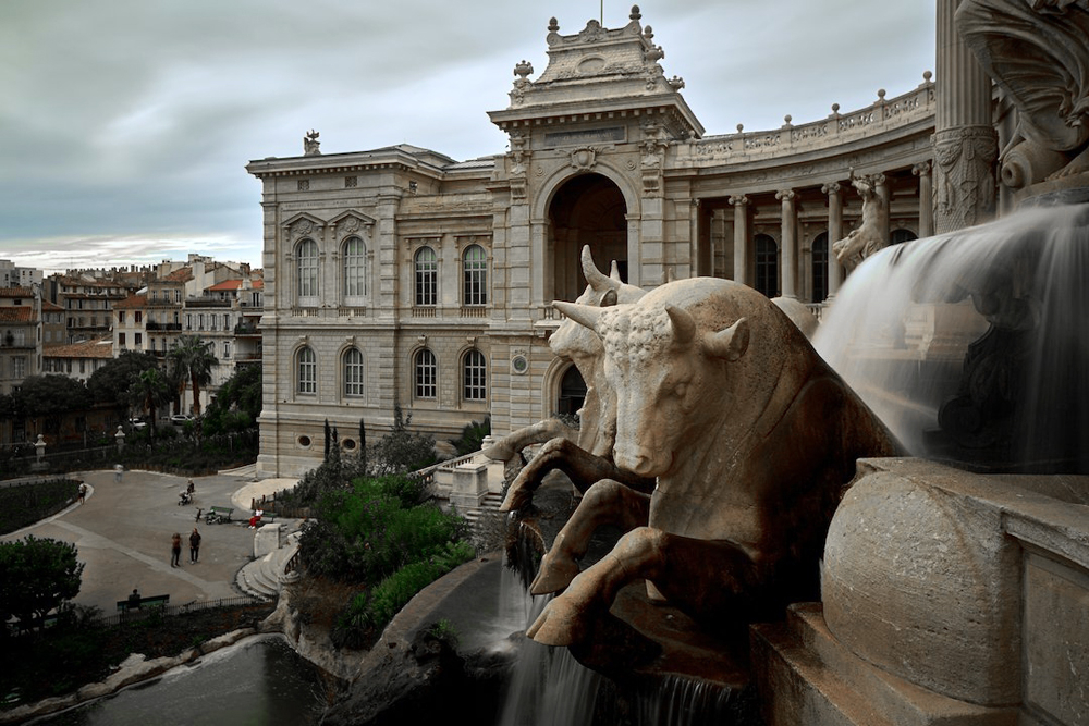 PalaisLongchamp_01.jpg.d9f3bd9262b239a687f8c332cb1e3cb3_R.jpg