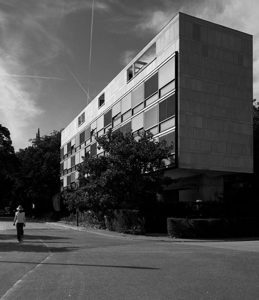 Cité Universitaire - Paris- Fondation Suisse - Le Corbusier 1933.JPG