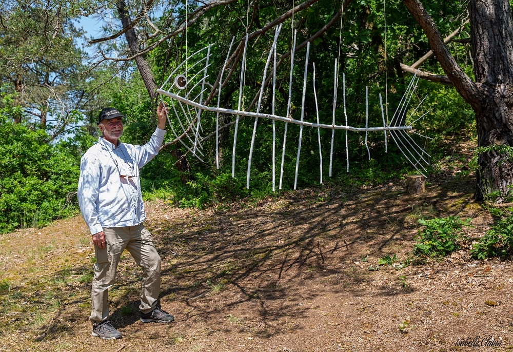 YANNICK LAND ART 1fp.jpg