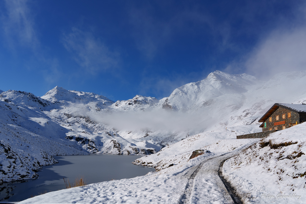 2025_10_30_001_LacDuLou.jpg