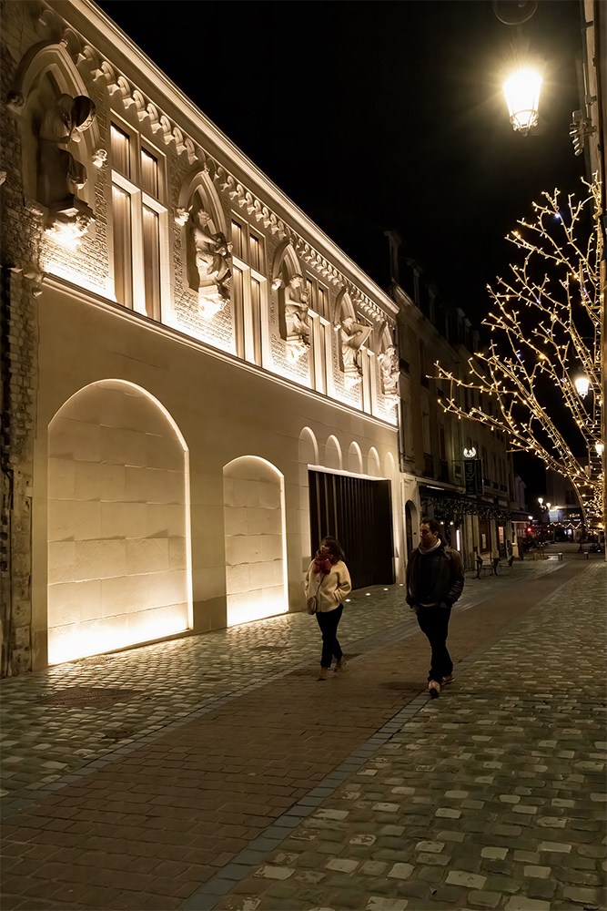 La rue le soir 2.jpg