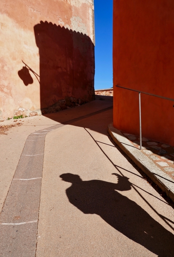 rue à Roussillon.jpg