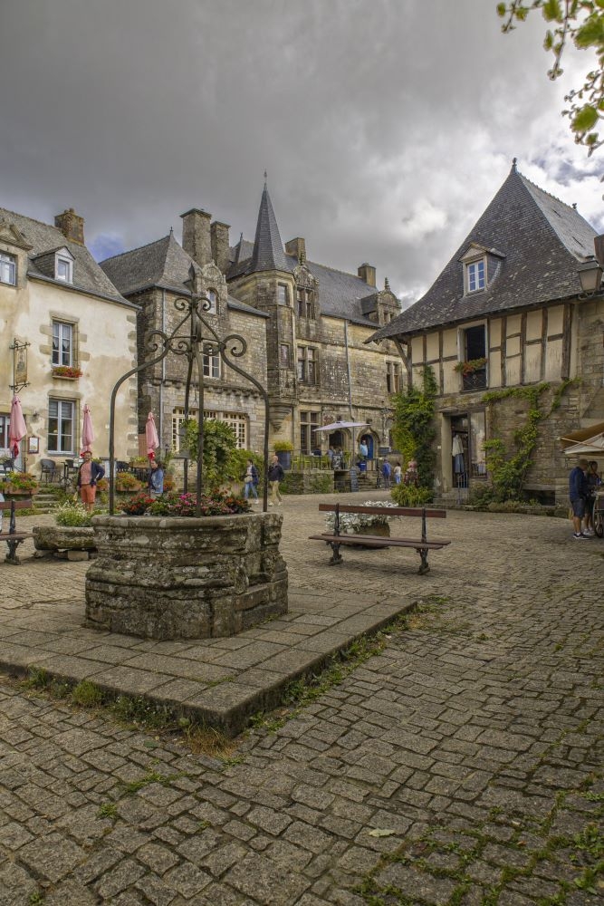 21- Rochefort en terre - 20-07-2025 (5) modif1redim.jpg