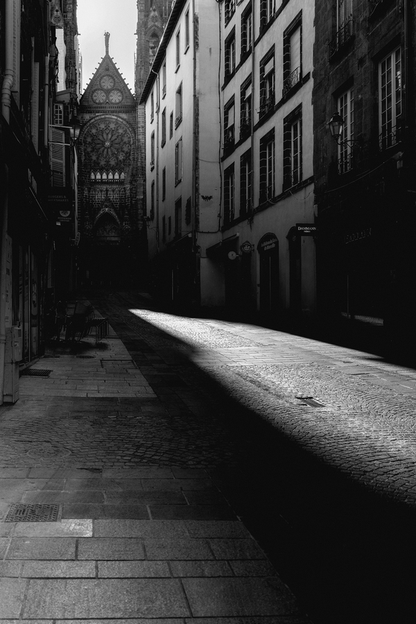 rue des gras matin nb FORUM.jpg