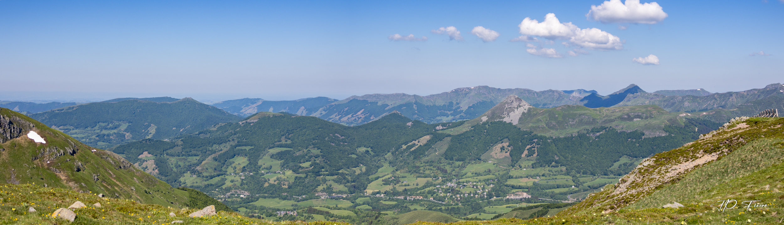 large.PanoduplombduCantal-3.jpg