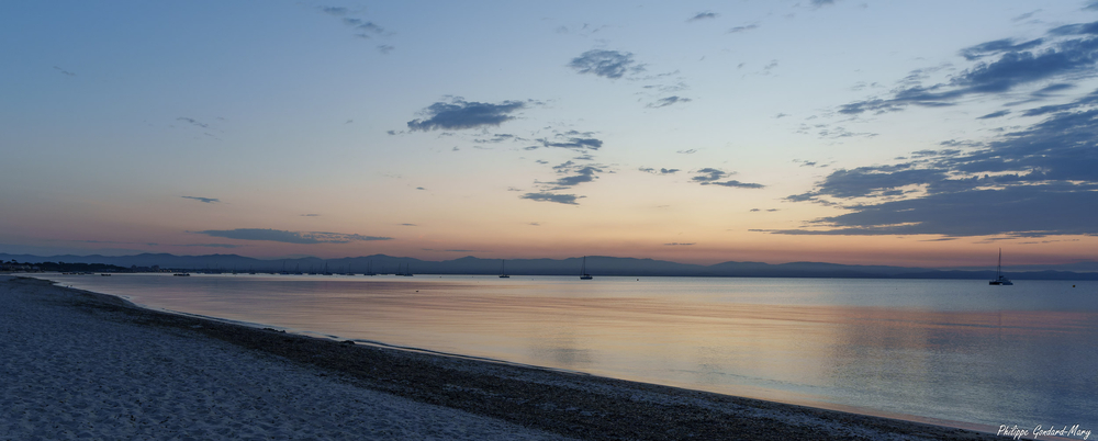 2026_06_09_001_Rade_d'Hyères_matin.jpg
