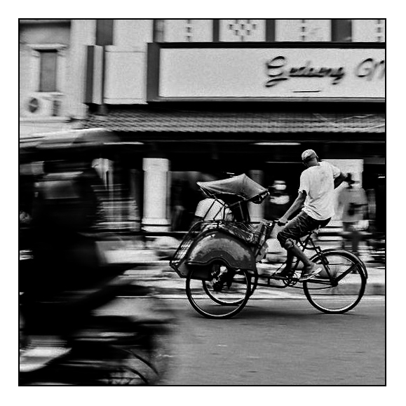 Becak sur Malioboro.jpg