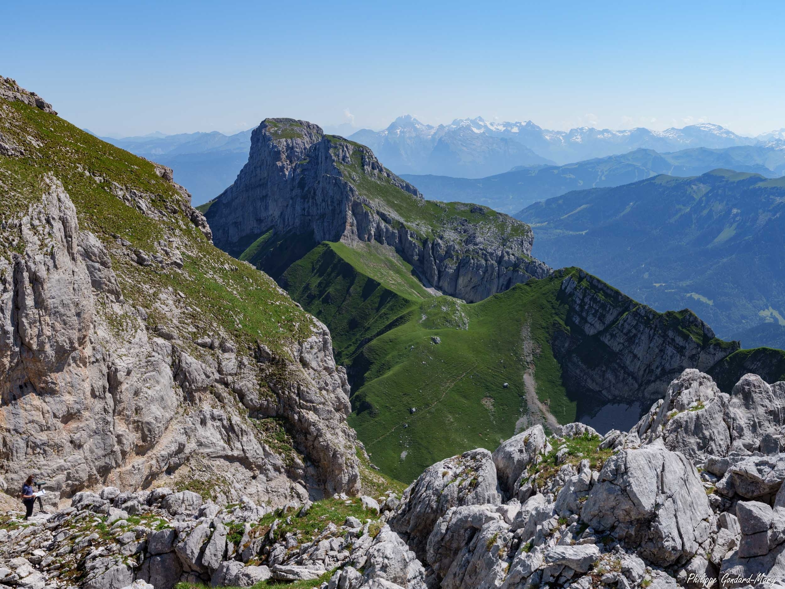 large.2026_06_25_031_sous_la_pointe_du_Midi-6.jpg