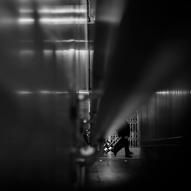 SECRETAGENTS.jpg.f953c88fd146cf2face5871581742055.jpg