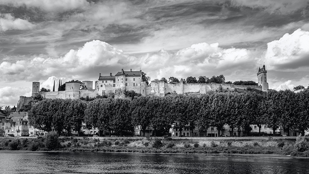 CHINON  copie.jpg