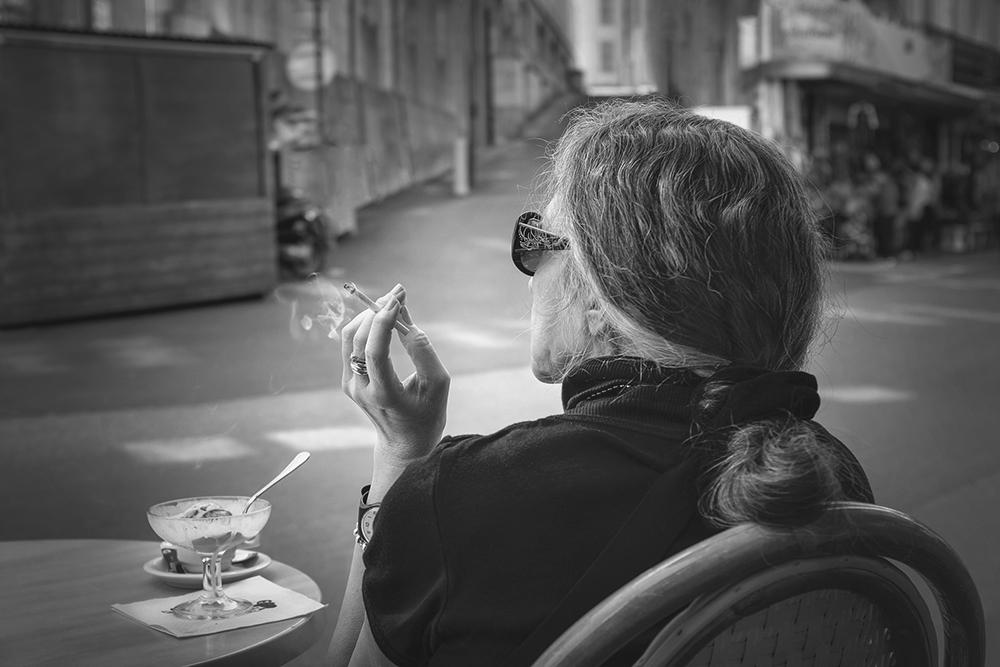 PORTRAIT LOURDES   copie.jpg