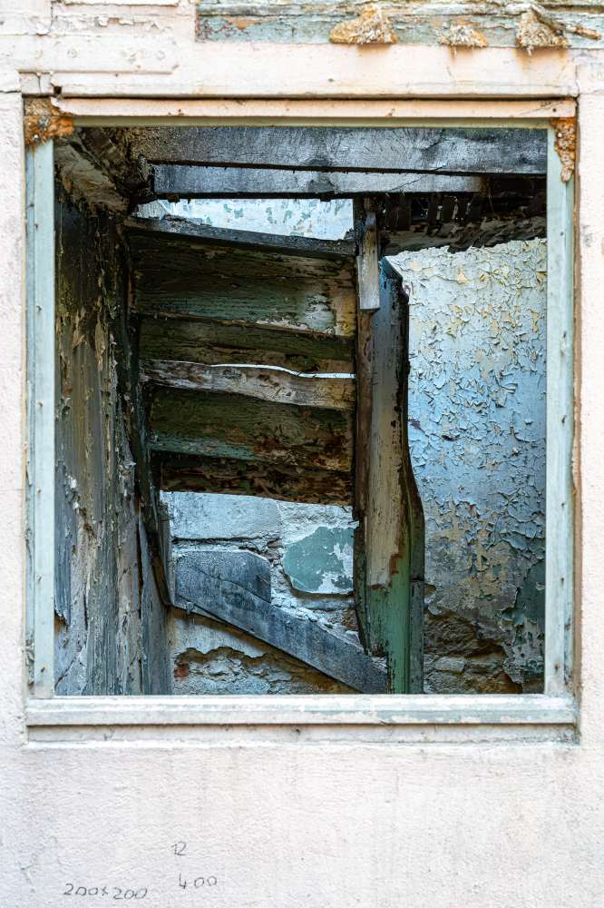 Vue sur escalier.jpg